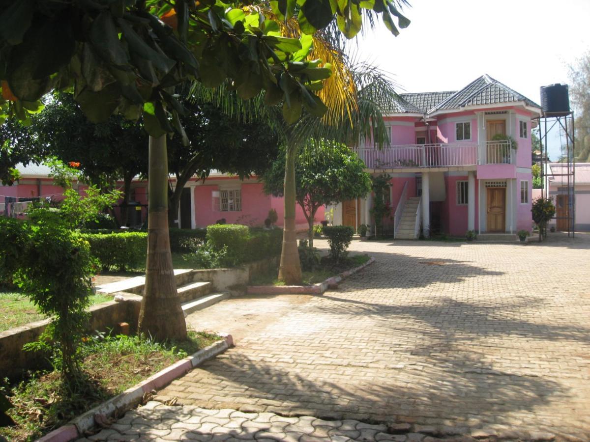 Our Home Mbale Extérieur photo